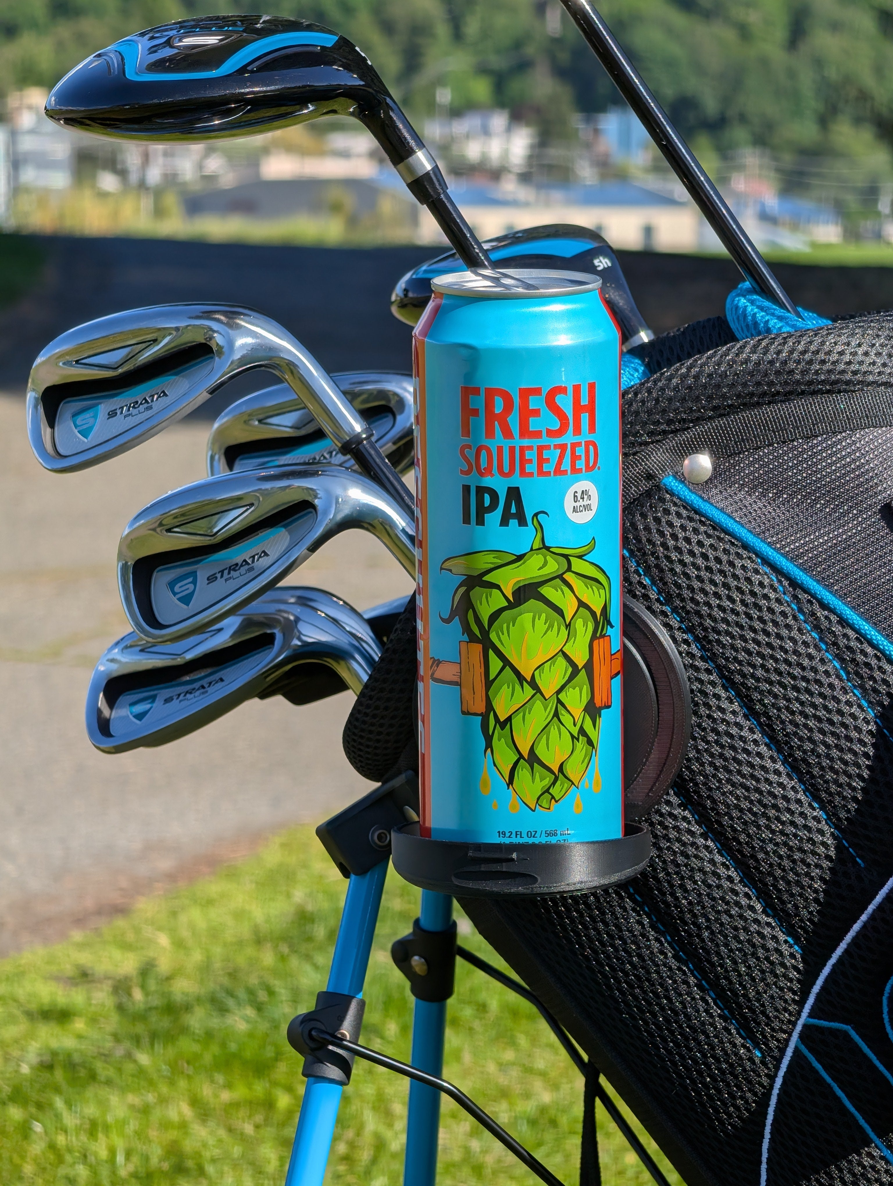 The Can Clip - Golf Bag Cupholder